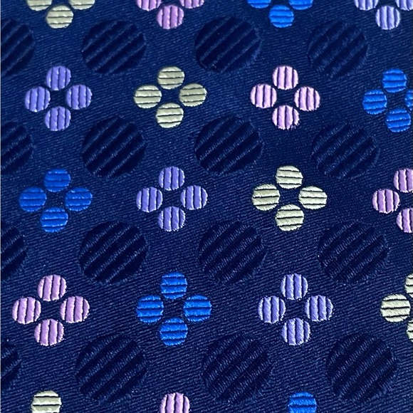 Silk Tie by Croft&Barrow - Picture 3 of 3